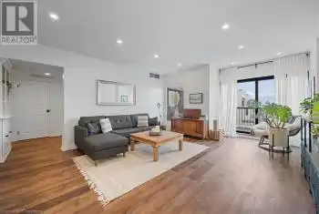 260 SHELDON Avenue Unit# 809, Kitchener, Ontario N2H6P2, 1 Bedroom Bedrooms, ,1 BathroomBathrooms,Condo,For Sale,SHELDON,40714869