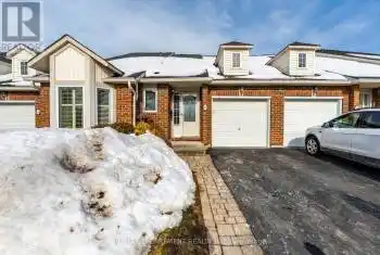 222 Fellowes Crescent Unit# 17, Hamilton (Waterdown), Ontario L8B0R1, 2 Bedrooms Bedrooms, ,4 BathroomsBathrooms,All Houses,For Sale,Fellowes,X11994095
