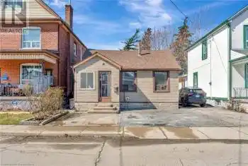 159 GROSVENOR Avenue, Hamilton, Ontario L8L7S7, 3 Bedrooms Bedrooms, ,2 BathroomsBathrooms,All Houses,For Sale,GROSVENOR,40716192