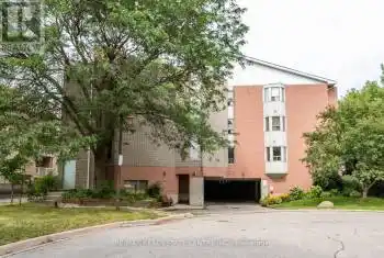 6 Niagara Street Unit# 105, Grimsby (541 - Grimsby West), Ontario L3M5A4, 2 Bedrooms Bedrooms, ,1 BathroomBathrooms,Condo,For Sale,Niagara,X12077894