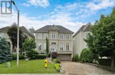 109 Pondview Road Vaughan (Crestwood-Springfarm-Yorkhill) Ontario L4J8