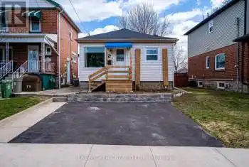 77 East 24th Street, Hamilton (Eastmount), Ontario L8V2X9, 2 Bedrooms Bedrooms, ,1 BathroomBathrooms,All Houses,For Sale,East 24th,X12078001