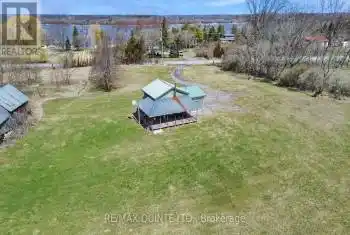 2878 County Road 15, Prince Edward County (Sophiasburg Ward), Ontario K0K2T0, 1 Bedroom Bedrooms, ,1 BathroomBathrooms,All Houses,For Sale,County Road 15,X12076716