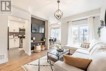 11 Stockbridge Gardens Unit# 5, Hamilton (Stoney Creek Mountain), Ontario L8J0H5, 2 Bedrooms Bedrooms, ,2 BathroomsBathrooms,All Houses,For Sale,Stockbridge,X12078110