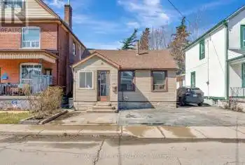 159 Grosvenor Avenue, Hamilton (Crown Point), Ontario L8L7S7, 3 Bedrooms Bedrooms, ,2 BathroomsBathrooms,All Houses,For Sale,Grosvenor,X12078119