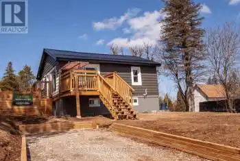 7461 Road 509 Road, North Frontenac, Ontario K0H2M0, 2 Bedrooms Bedrooms, ,1 BathroomBathrooms,All Houses,For Sale,Road 509,X12076714