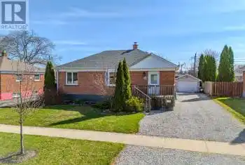 16 ROBERTSON Place, St. Catharines (450 - E. Chester), Ontario L2P3G1, 2 Bedrooms Bedrooms, ,2 BathroomsBathrooms,All Houses,For Sale,ROBERTSON,X12078217