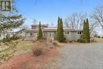 282 Harbard Lane, Prince Edward County (Ameliasburg Ward), Ontario K0K1L0, 3 Bedrooms Bedrooms, ,2 BathroomsBathrooms,All Houses,For Sale,Harbard,X12077654