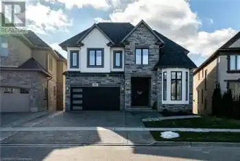 46 PAIGE Street, Kitchener, Ontario N2K4P5, 7 Bedrooms Bedrooms, ,6 BathroomsBathrooms,All Houses,For Sale,PAIGE,40690061