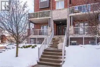 30 SIENNA Street Unit# B, Kitchener, Ontario N2R0H7, 2 Bedrooms Bedrooms, ,2 BathroomsBathrooms,All Houses,For Rent,SIENNA,40716051