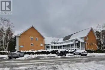 30 RAMBLINGS Way Unit# 153, Collingwood, Ontario L9Y5S5, 2 Bedrooms Bedrooms, ,3 BathroomsBathrooms,All Houses,For Sale,RAMBLINGS,S11970218