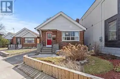 506 Donlands Avenue Toronto (East York) Ontario M4J3S7