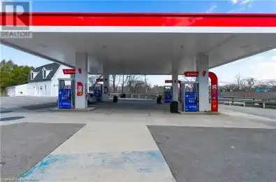 88 MAIN Street Grimsby Ontario L3M1R6