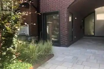 171 Pacific Avenue, Toronto (Junction Area), Ontario M6P2P6, 1 Bedroom Bedrooms, ,1 BathroomBathrooms,All Houses,For Rent,Pacific,W12078446