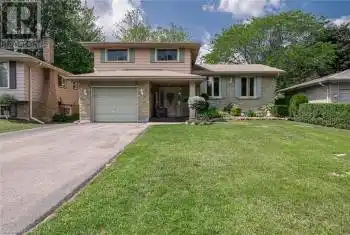 8 MILLER Crescent, Simcoe, Ontario N3Y4R1, 3 Bedrooms Bedrooms, ,2 BathroomsBathrooms,All Houses,For Sale,MILLER,40715917