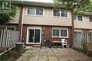 121 UNIVERSITY Avenue Unit# 2, Waterloo, Ontario N2J4J1, 4 Bedrooms Bedrooms, ,3 BathroomsBathrooms,All Houses,For Sale,UNIVERSITY,40716171