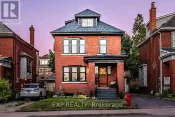 113 Eastbourne Avenue, Hamilton (St. Clair), Ontario L8M2M9, 4 Bedrooms Bedrooms, ,2 BathroomsBathrooms,All Houses,For Sale,Eastbourne,X11971424