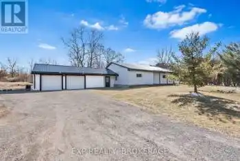 675 MILLHAVEN Road, Loyalist (64 - Lennox and Addington - South), Ontario K0H2H0, 4 Bedrooms Bedrooms, ,2 BathroomsBathrooms,All Houses,For Sale,MILLHAVEN,X12078582