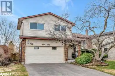 780 WOODWARD Avenue Milton Ontario L9T3T9
