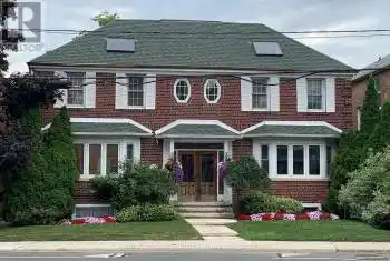 1230 Avenue Road, Toronto (Lawrence Park South), Ontario M5N2G6, 3 Bedrooms Bedrooms, ,1 BathroomBathrooms,All Houses,For Rent,Avenue,C12078566