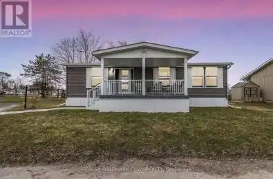 16 Comforts Cove Innisfil Ontario L9S1S3