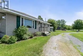 1805 County Road 10, Prince Edward County (Athol), Ontario K0K1P0, 2 Bedrooms Bedrooms, ,1 BathroomBathrooms,All Houses,For Sale,County Road 10,X12078121