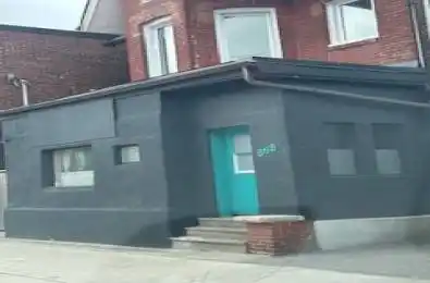 868 Broadview Avenue Toronto E03 Ontario M4K 2R1