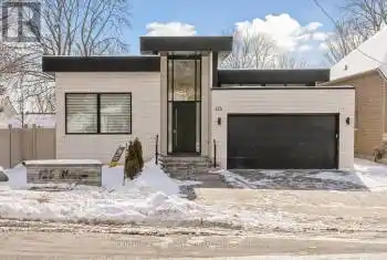 125 Watson Street, Whitby (Port Whitby), Ontario L1N1A4, 6 Bedrooms Bedrooms, ,5 BathroomsBathrooms,All Houses,For Sale,Watson,E12078614