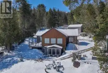 31 Glofcheski Lane, Madawaska Valley, Ontario K0J1B0, 3 Bedrooms Bedrooms, ,2 BathroomsBathrooms,All Houses,For Sale,Glofcheski,X12076627