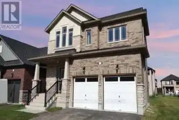 82 Midland Place, Welland (766 - Hwy 406/Welland), Ontario L3B0H2, 4 Bedrooms Bedrooms, ,3 BathroomsBathrooms,All Houses,For Sale,Midland,X12078706