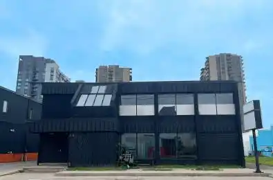 724 York Street London Ontario N5W 2S8