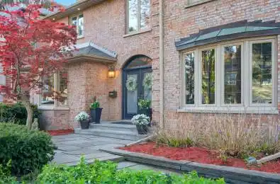 106 Highland Crescent Toronto C12 Ontario M2L 1H1