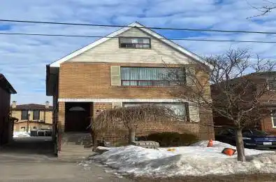 86 Portland Street Toronto W06 Ontario M8Y 1A7
