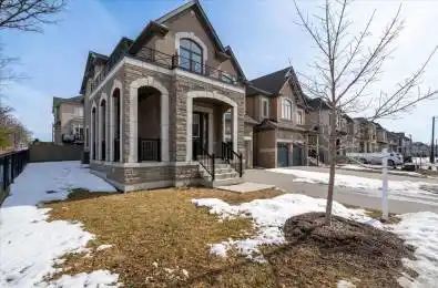 65 Cannes Avenue Vaughan Ontario L4H 4P8