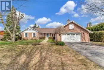 418 COUNTRY SQUIRE Road, Waterloo, Ontario N2J4G8, 6 Bedrooms Bedrooms, ,4 BathroomsBathrooms,All Houses,For Sale,COUNTRY SQUIRE,40716219