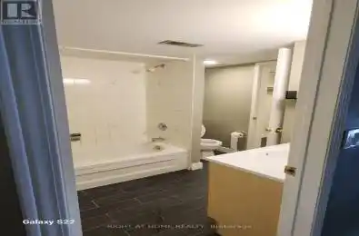 65 Bristol Road Unit# 229 Mississauga (Hurontario) Ontario L4Z3P1