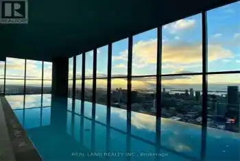 7 Grenville Street Unit# 701, Toronto (Bay Street Corridor), Ontario M4Y1W9, 2 Bedrooms Bedrooms, ,2 BathroomsBathrooms,Condo,For Rent,Grenville,C12079061