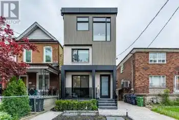 594 Concord Avenue Unit# Main, Toronto (Dovercourt-Wallace Emerson-Junction), Ontario M6H2R1, 2 Bedrooms Bedrooms, ,1 BathroomBathrooms,All Houses,For Rent,Concord,W12079060