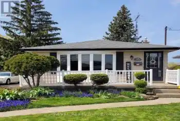 114 Townline Road, St. Catharines (460 - Burleigh Hill), Ontario L2T1P7, 4 Bedrooms Bedrooms, ,2 BathroomsBathrooms,All Houses,For Sale,Townline,X12079173
