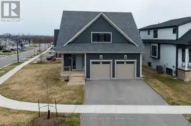163 Courtland Street Blue Mountains Ontario L9Y5L7