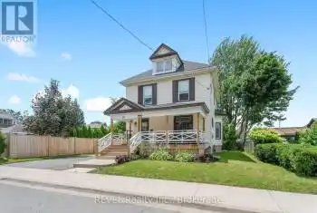 4825 Crysler Avenue, Niagara Falls (210 - Downtown), Ontario L2E3W3, 3 Bedrooms Bedrooms, ,1 BathroomBathrooms,All Houses,For Sale,Crysler,X11995623