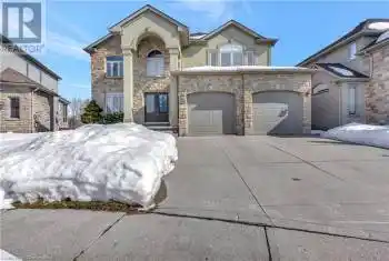 510 FOREST GATE Crescent, Waterloo, Ontario N2V2X2, 6 Bedrooms Bedrooms, ,5 BathroomsBathrooms,All Houses,For Sale,FOREST GATE,40716043