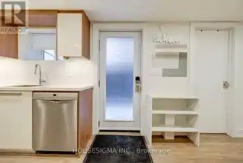 274 Roxton Road Unit# Lower, Toronto (Palmerston-Little Italy), Ontario M6G3P9, 1 Bedroom Bedrooms, ,1 BathroomBathrooms,All Houses,For Rent,Roxton,C12079354