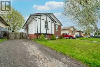 453 Crystal Drive Unit# Upper, Peterborough (Ashburnham), Ontario K9J8L3, 3 Bedrooms Bedrooms, ,1 BathroomBathrooms,All Houses,For Rent,Crystal,X12079339