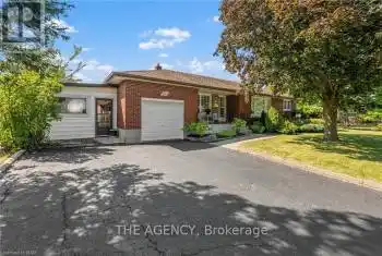 4 TAMARACK Street, Welland (769 - Prince Charles), Ontario L3C4X5, 3 Bedrooms Bedrooms, ,2 BathroomsBathrooms,All Houses,For Sale,TAMARACK,X9414487
