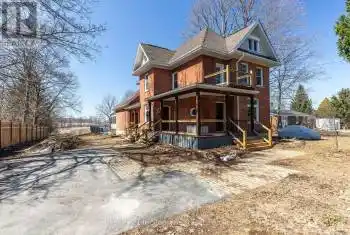 296 Garafraxa Street, Chatsworth, Ontario N0H1G0, 4 Bedrooms Bedrooms, ,3 BathroomsBathrooms,All Houses,For Sale,Garafraxa,X11966111
