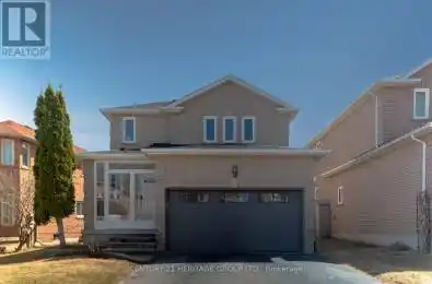 51 Rocksprings Avenue Unit# Main & 2nd Richmond Hill (Westbrook) O