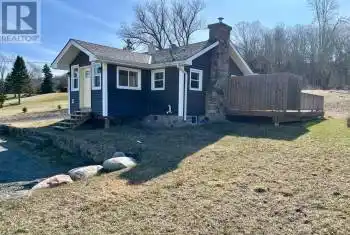 2237 County Rd 3, Prince Edward County (Ameliasburgh), Ontario K0K1L0, 1 Bedroom Bedrooms, ,1 BathroomBathrooms,All Houses,For Sale,County Rd 3,X11945132
