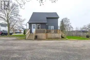 92 HODGKINS Avenue, Thorold (556 - Allanburg/Thorold South), Ontario L2V1M1, 5 Bedrooms Bedrooms, ,2 BathroomsBathrooms,All Houses,For Sale,HODGKINS,X12078946