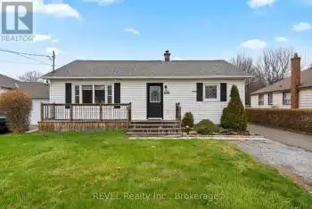 271 Linwell Road, St. Catharines (442 - Vine/Linwell), Ontario L2N1S6, 3 Bedrooms Bedrooms, ,2 BathroomsBathrooms,All Houses,For Sale,Linwell,X12079222